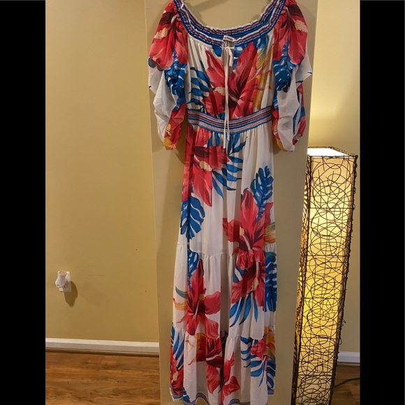 Floral dress - Picture 1 of 2